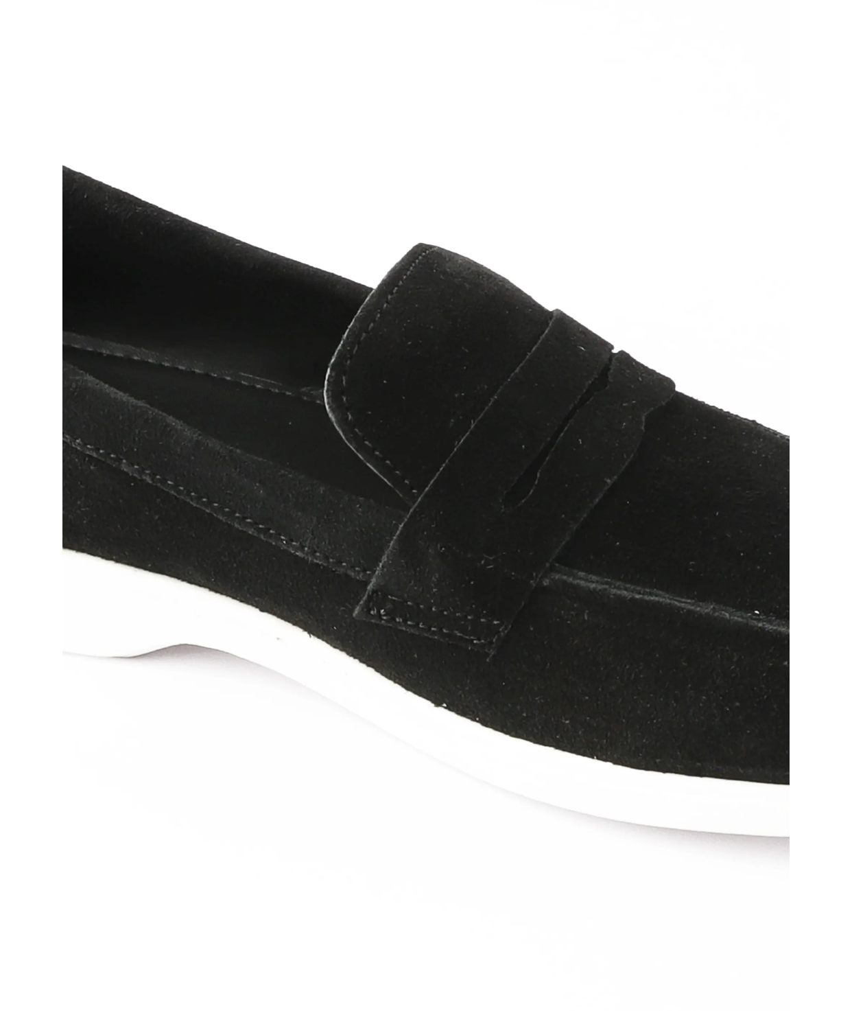 Khaas in Black