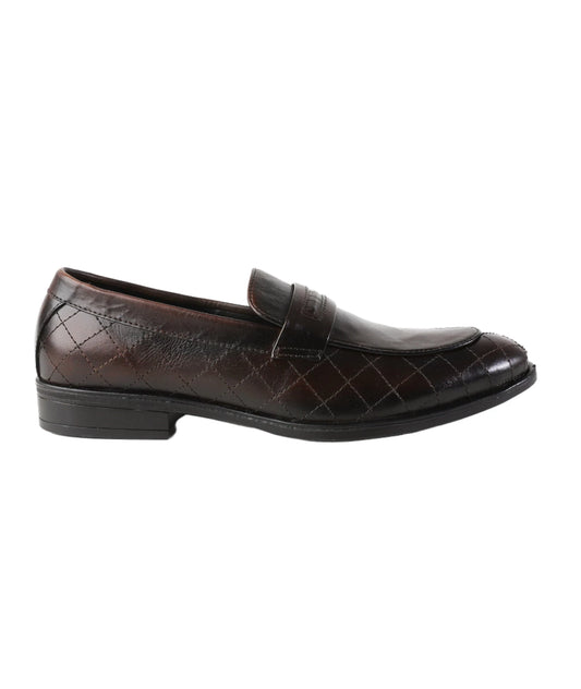 Saaz in Brown