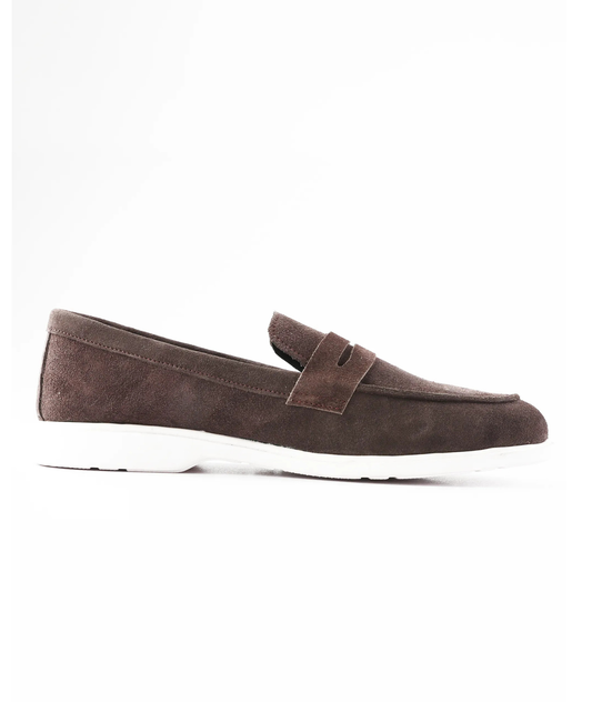 Khaas in Brown